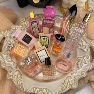 12 pink perfumes 02